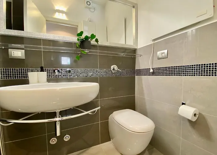Bright 4-bedroom Near San Siro Lejlighed Milano